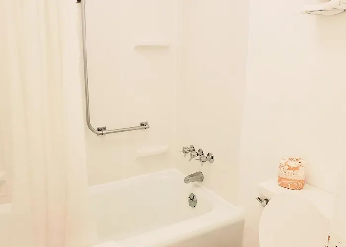 The Budget Express Hotel Sheridan